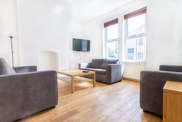 7 bed house, Chester Street, Sandyford, Newcastle, NE21AT - Image 2